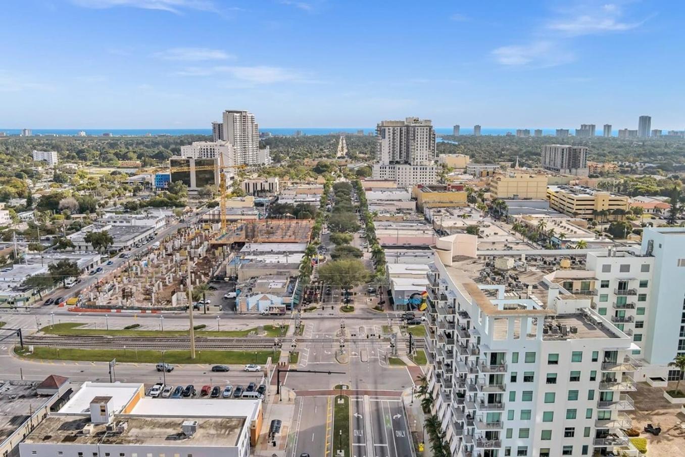 Large Studio Suite Close To Beach And Casino Db3 デイニア・ビーチ エクステリア 写真
